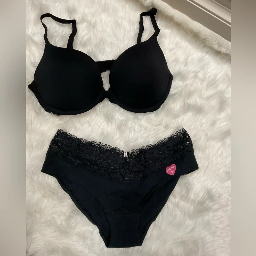 Vintage PINK Victorias Secret Black Bra Set